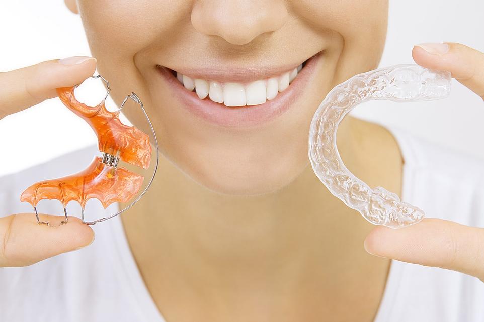 Retainer